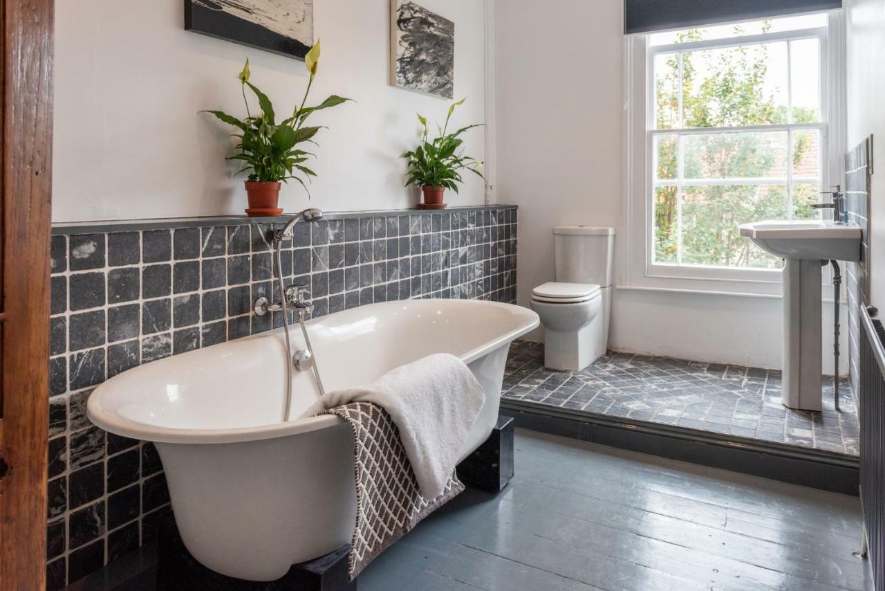 144 Lower Cheltenham Place Hotel Bristol Eksteriør billede